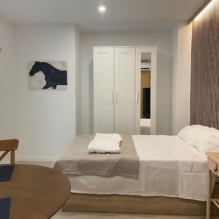 אליקאנטה Apartamentos Postiguet מראה חיצוני תמונה