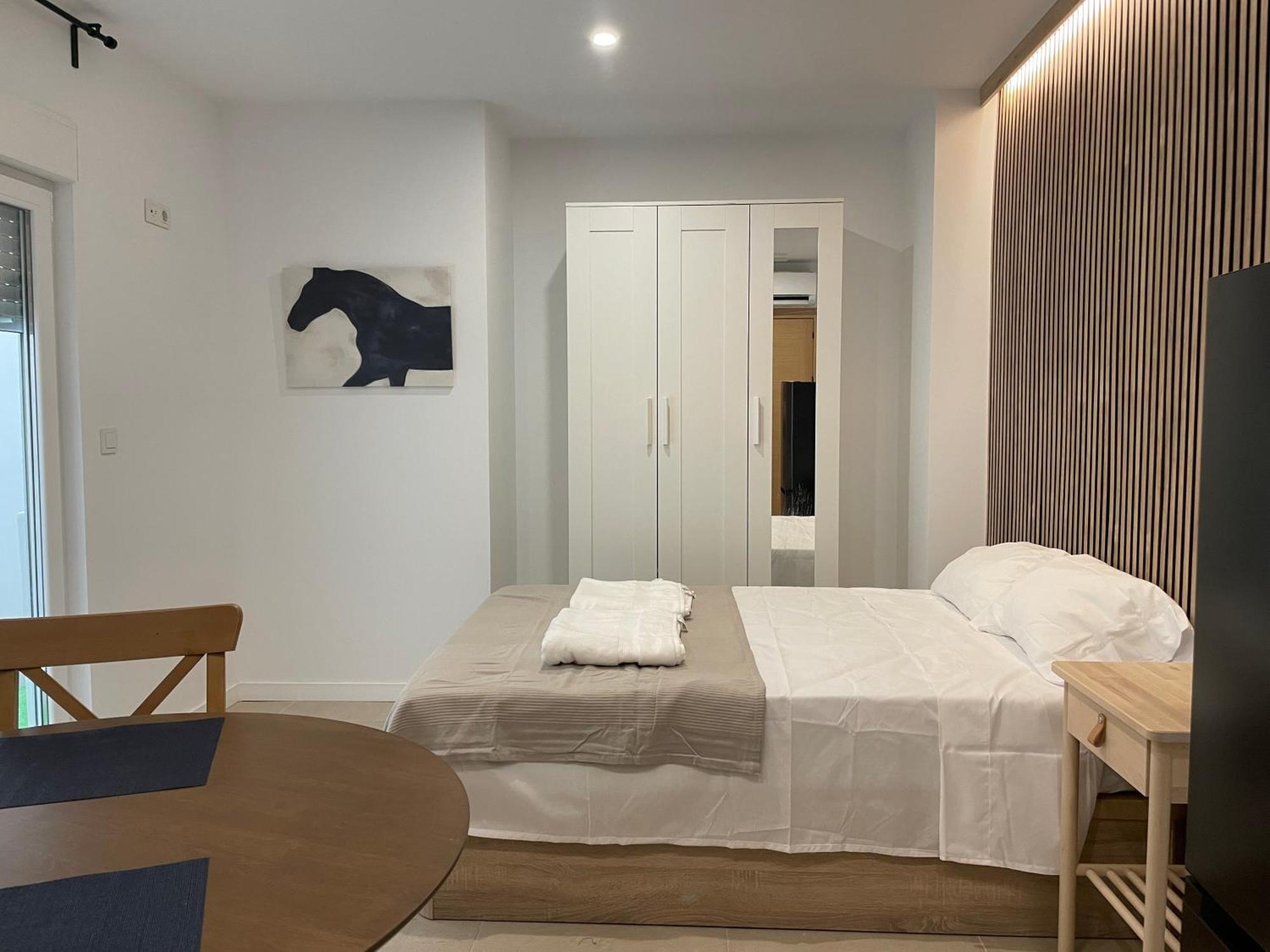 אליקאנטה Apartamentos Postiguet מראה חיצוני תמונה