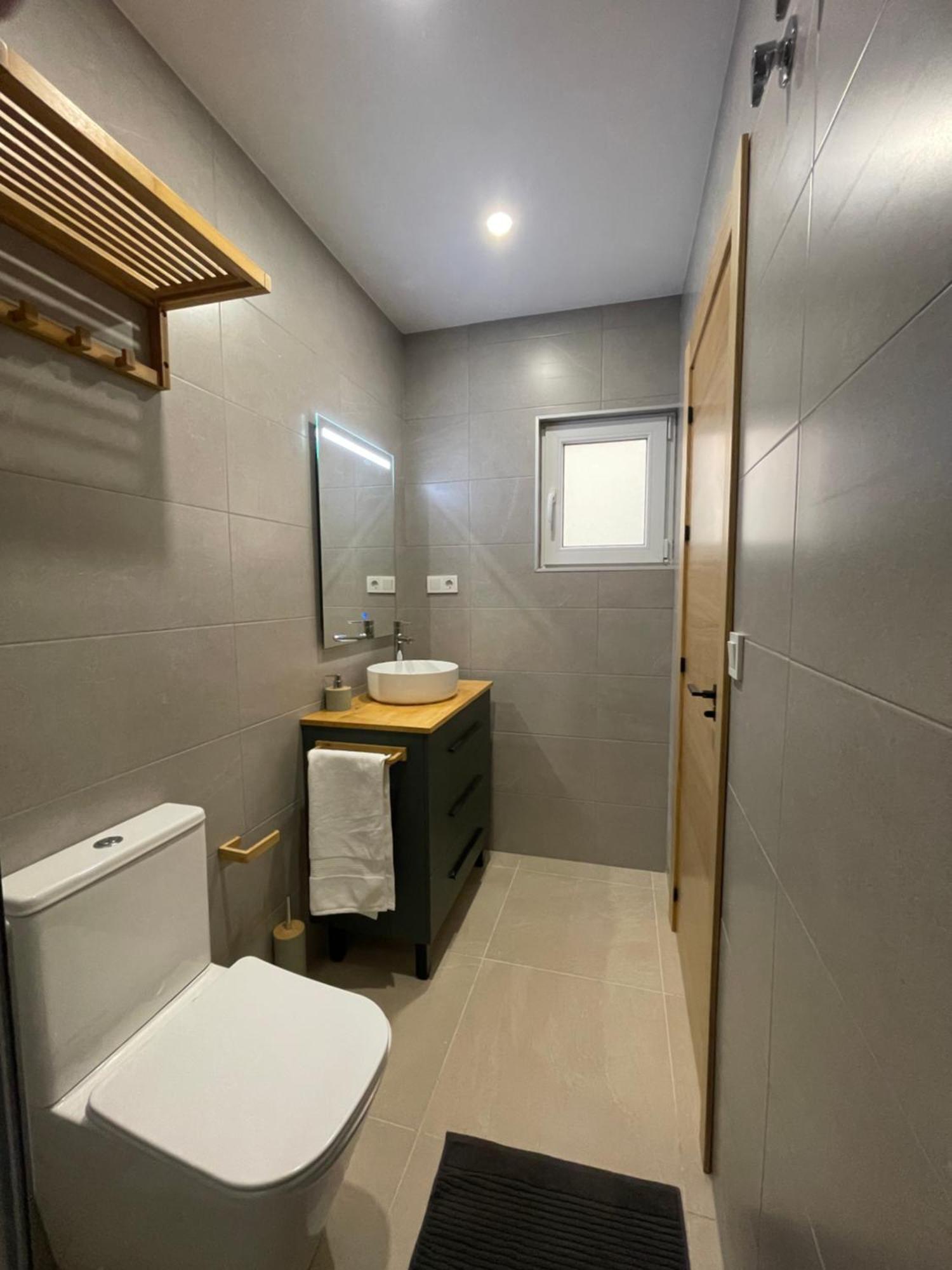 אליקאנטה Apartamentos Postiguet מראה חיצוני תמונה