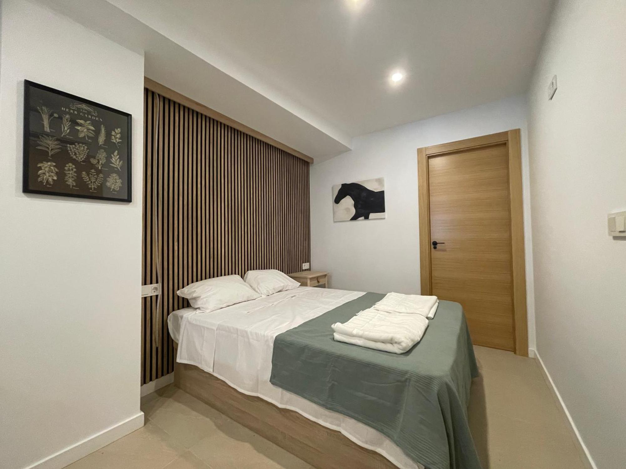 אליקאנטה Apartamentos Postiguet מראה חיצוני תמונה
