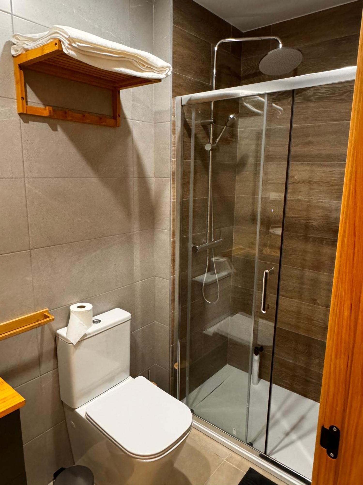 אליקאנטה Apartamentos Postiguet מראה חיצוני תמונה