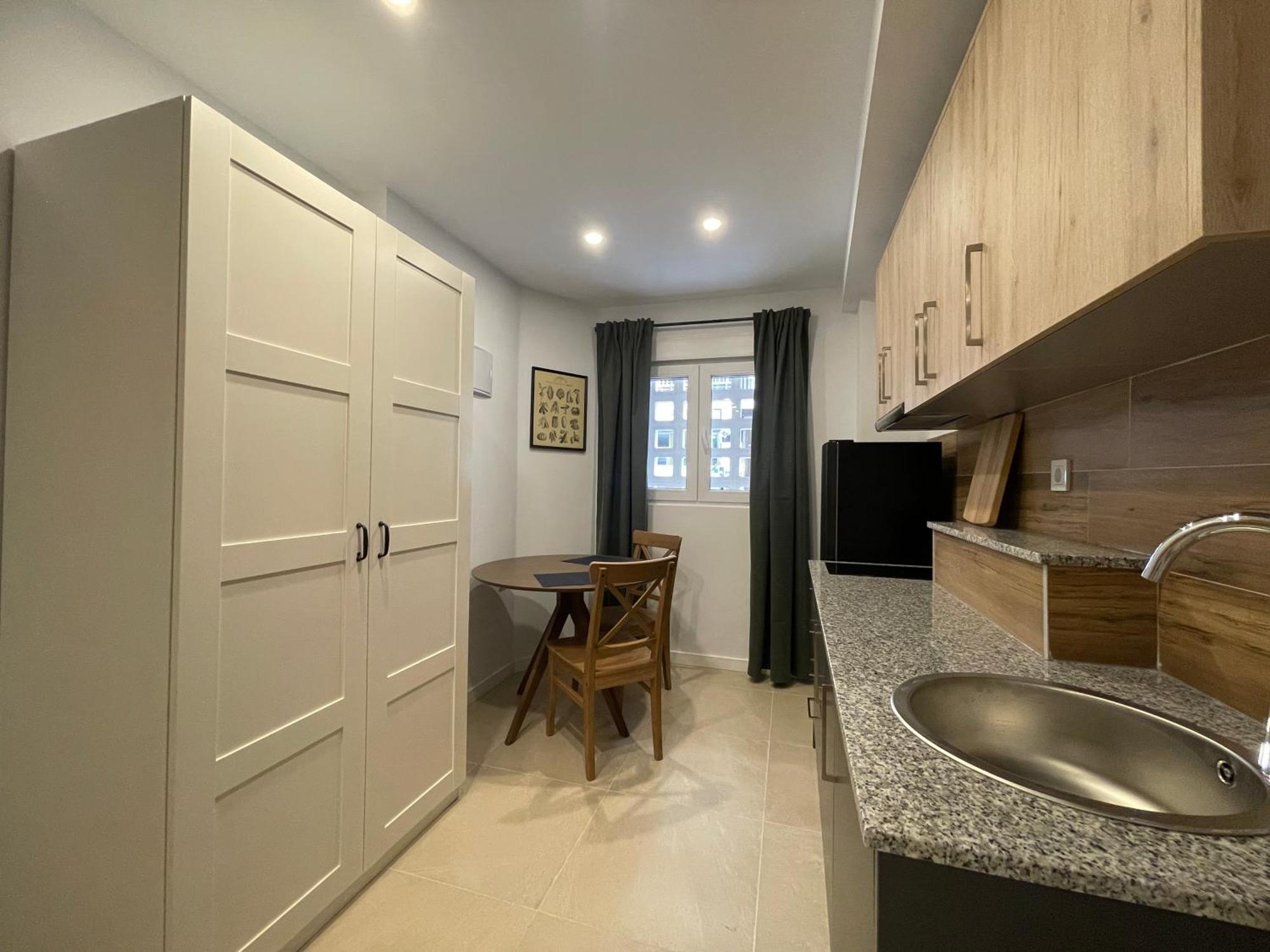אליקאנטה Apartamentos Postiguet מראה חיצוני תמונה